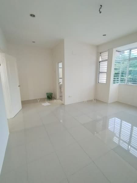 Rumah Berkembar untuk Dijual di Mahkota Cheras (Cheras) - Yuki Tan - Interior - PropertyGuru.com.my