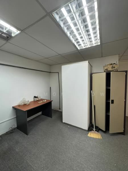 Office for Rent in Taman Cheras Makmur (Cheras) - Desmond Low - Interior - PropertyGuru.com.my