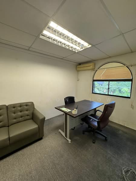 Office for Rent in Taman Cheras Makmur (Cheras) - Desmond Low - Interior - PropertyGuru.com.my