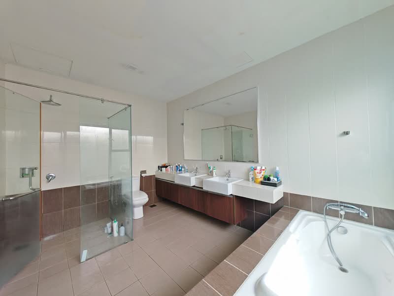 Rumah Berkembar untuk Dijual di Batu 9 (Cheras) - Cindy Lai - Bathroom - PropertyGuru.com.my