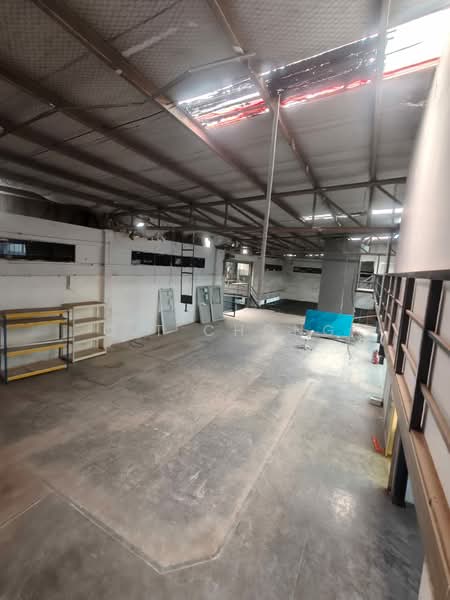 Kilang Berkembar untuk Disewa di Ulu Tiram (Johor) - C.T Chong - Interior - PropertyGuru.com.my