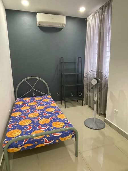 Kondominium untuk Dijual di Suasana Lumayan - Ryan Low - Bedroom - PropertyGuru.com.my