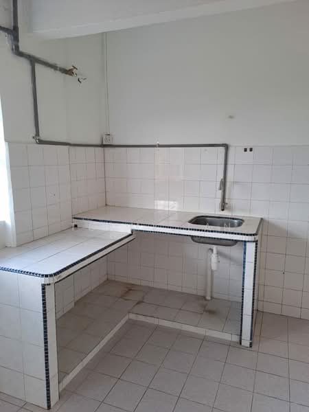 Flat for Rent at Puchong Permai - Tommy Tan - Kitchen - PropertyGuru.com.my