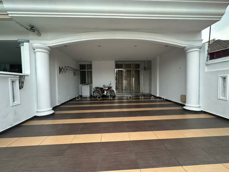2-storey Terraced House for Rent in Johor Bahru (Johor) - Gideon Chan - Exterior - PropertyGuru.com.my