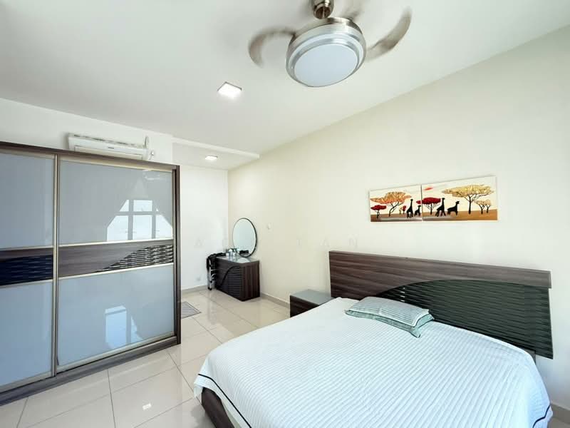 Servis Apartment untuk Dijual di Skysuites @ Meldrum Hills - Ace Tan - Bedroom - PropertyGuru.com.my