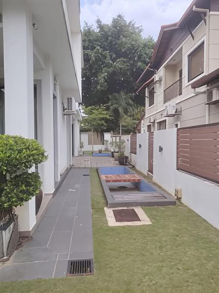 Bungalow for Sale in Bukit Jelutong (Shah Alam) - Irwan Yusoff - PropertyGuru.com.my