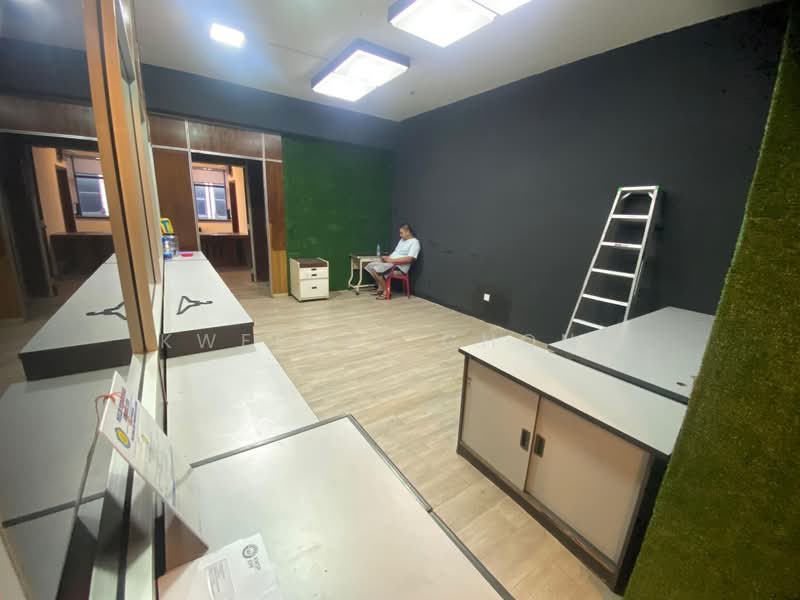 Office for Sale in Ampang (Selangor) - Kweenie Chong - Interior - PropertyGuru.com.my