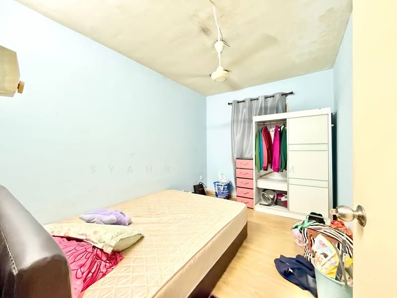 Apartment for Sale at Flora Damansara Apartment - Syahrim Naim - Bedroom - PropertyGuru.com.my