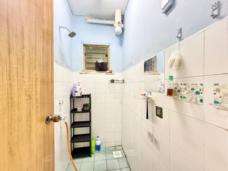 Apartment for Sale at Flora Damansara Apartment - Syahrim Naim - Bathroom - PropertyGuru.com.my