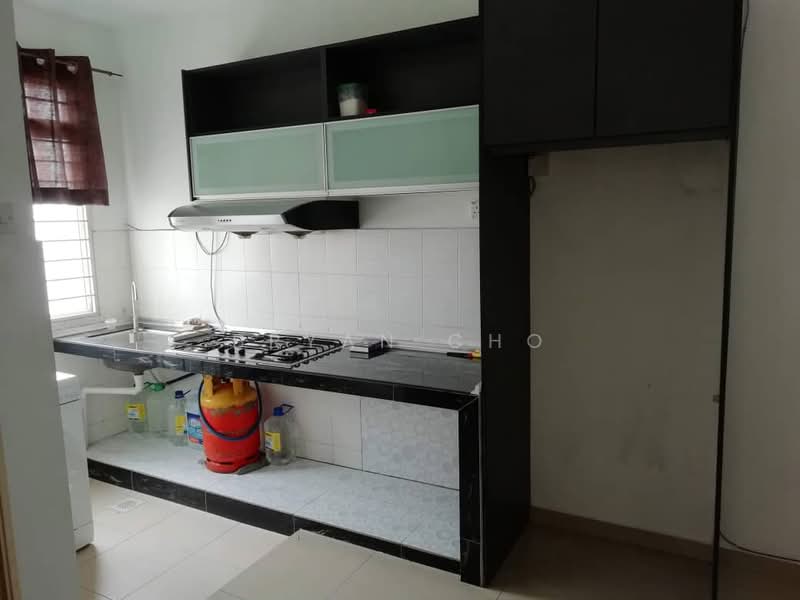 Townhouse for Sale in Balakong (Selangor) - Bryan Cho - Kitchen - PropertyGuru.com.my