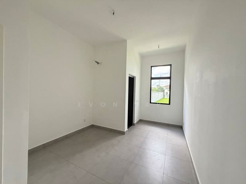 Rumah Teres 2 Tingkat untuk Dijual di Taman Mount Austin (Tebrau) - Evon Yap - PropertyGuru.com.my