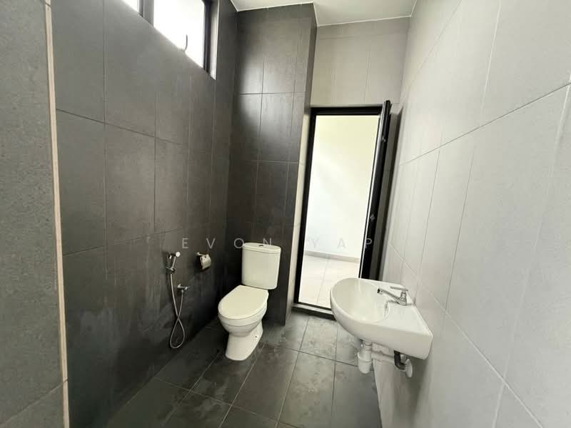Rumah Teres 2 Tingkat untuk Dijual di Taman Mount Austin (Tebrau) - Evon Yap - PropertyGuru.com.my