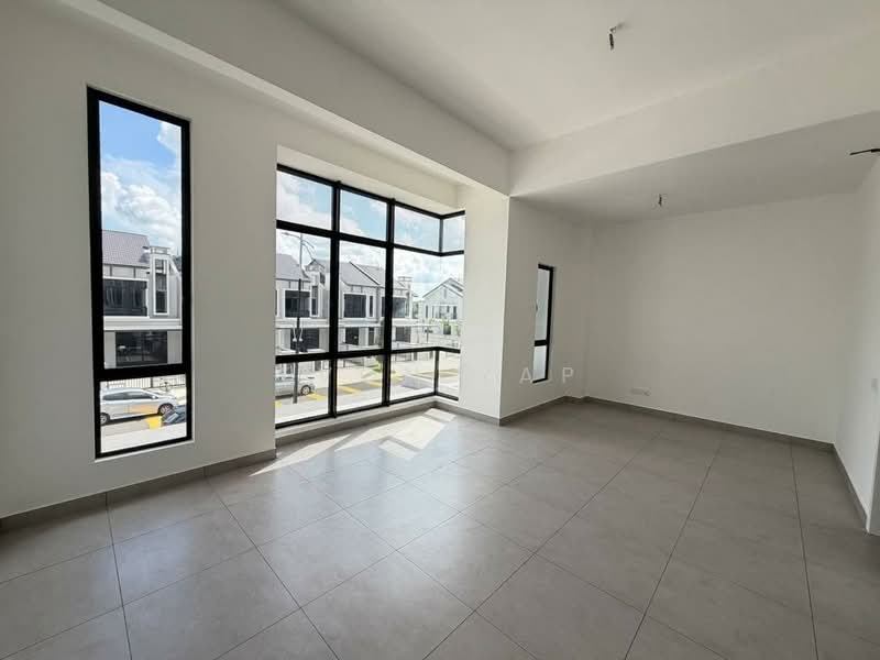 Rumah Teres 2 Tingkat untuk Dijual di Taman Mount Austin (Tebrau) - Evon Yap - PropertyGuru.com.my