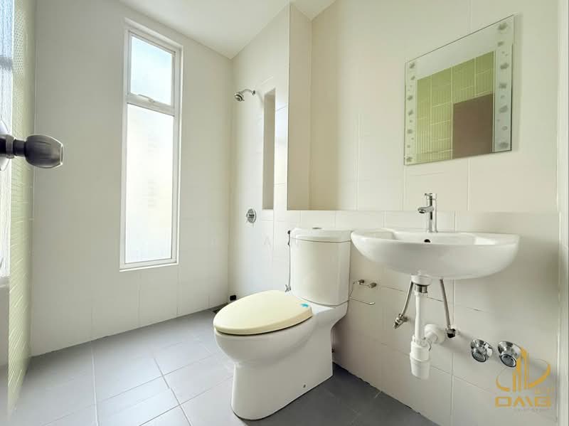 Rumah Kluster untuk Dijual di Setia Alam (Selangor) - Ryan . - Bathroom - PropertyGuru.com.my