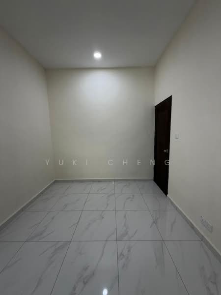 Rumah Teres 1 Tingkat untuk Dijual di Taman Sri Bahagia (Tampoi) - Yuki Cheng - PropertyGuru.com.my