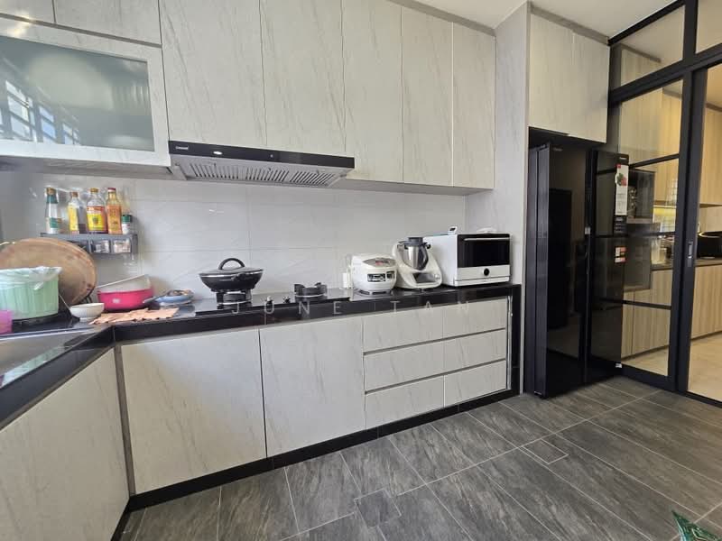 Rumah Teres 2 Tingkat untuk Dijual di Taman Bestari Perdana (Pasir Gudang) - June Tan - PropertyGuru.com.my