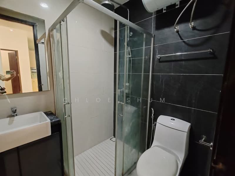 Condominium for Rent at Amberside @ Country Garden Danga Bay - Chloe Shum - Bathroom - PropertyGuru.com.my