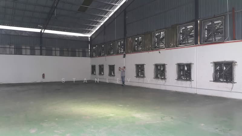 Warehouse for Rent in Jenjarom (Selangor) - Stanley Yap - Interior - PropertyGuru.com.my