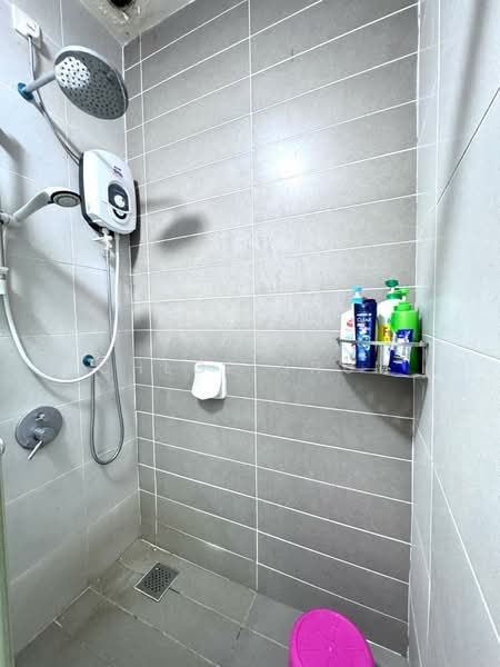 Kondominium untuk Disewa di PARC Regency (Residensi Masai) - Chloe Shum - Bathroom - PropertyGuru.com.my