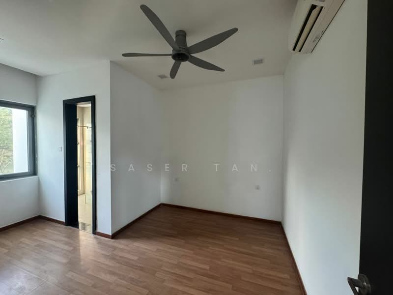 Semi-Detached House for Sale in Taman Molek (Johor Bahru) - SASER TAN. - Interior - PropertyGuru.com.my