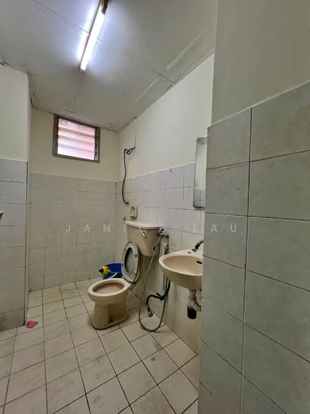 Condominium for Sale at Garden Park - Janice Lau - Bathroom - PropertyGuru.com.my