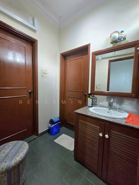 Rumah Berkembar untuk Dijual di Taman Redang (Johor Bahru) - Benjamin Ong - PropertyGuru.com.my