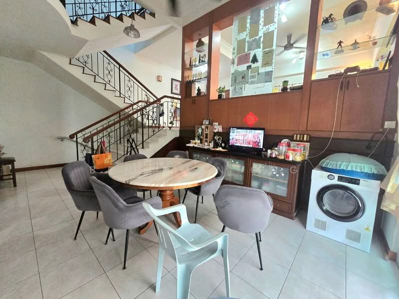 Rumah Berkembar untuk Dijual di Taman Redang (Johor Bahru) - Benjamin Ong - PropertyGuru.com.my