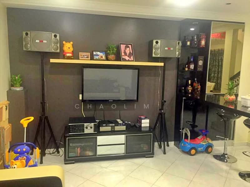 Rumah Teres 2 Tingkat untuk Dijual di Bandar Baru Sri Petaling (Sri Petaling) - ChaoLim . - Living Room - PropertyGuru.com.my
