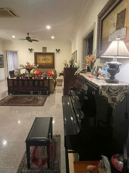 Apartment for Sale at 16 Taman U-Thant - Ruth Chin May Lan - Living Room - PropertyGuru.com.my