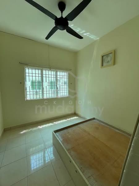 3-storey Terraced House for Sale in Bayan Baru (Penang) - CK Goh - Bedroom - PropertyGuru.com.my