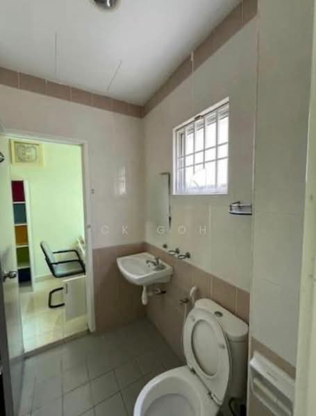 3-storey Terraced House for Sale in Bayan Baru (Penang) - CK Goh - Bathroom - PropertyGuru.com.my