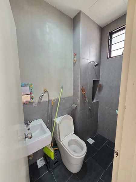 2-storey Terraced House for Sale in Skudai (Johor) - Evon Yap - Bathroom - PropertyGuru.com.my