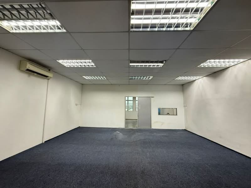 Office for Rent in Taman Johor Jaya (Johor Bahru) - Benjamin Ong - Interior - PropertyGuru.com.my