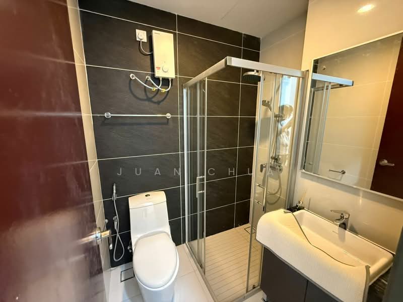 Condominium for Rent at Lovell @ Country Garden Danga Bay - Juan Chua - PropertyGuru.com.my