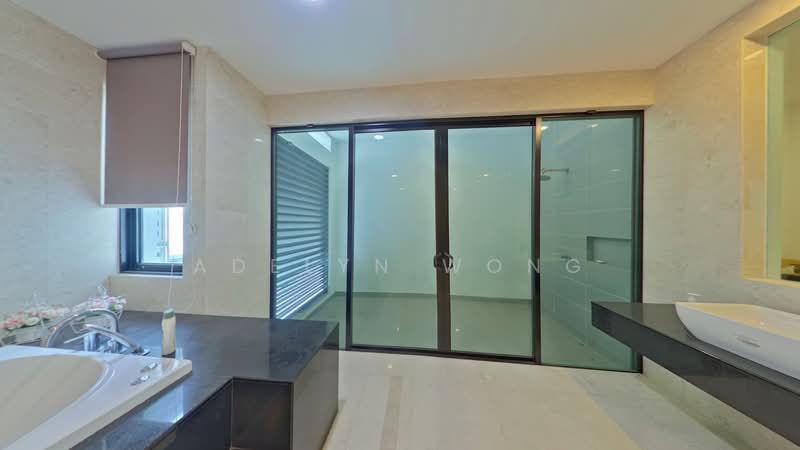 Rumah Teres 3 Tingkat untuk Dijual di Duta Villa (Setia Alam) - Adelyn Wong - PropertyGuru.com.my