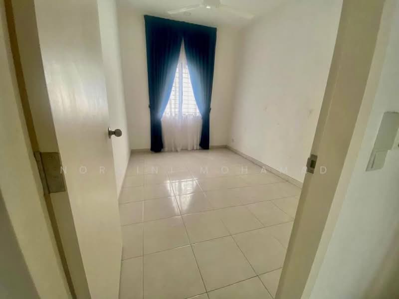 Rumah Teres 2 Tingkat untuk Dijual di Seksyen U13 (Setia Alam) - Noraini Mohamad - PropertyGuru.com.my
