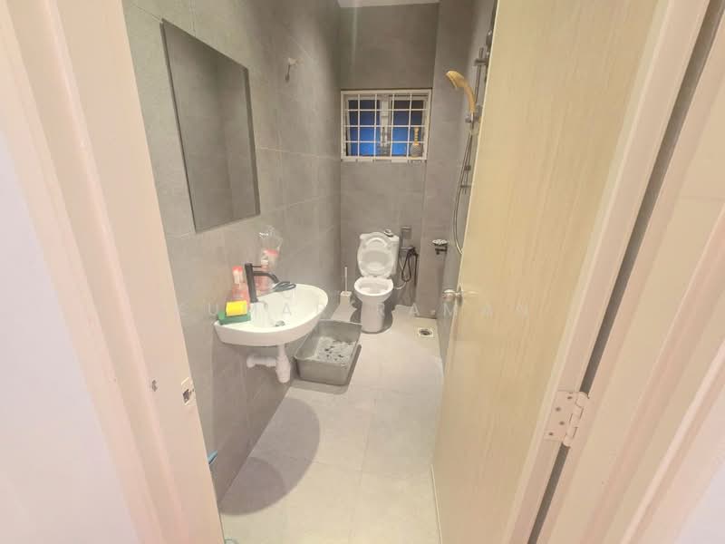 Rumah Teres 2 Tingkat untuk Disewa di Usj 3 (Subang Jaya) - Kumar Raman - Bathroom - PropertyGuru.com.my