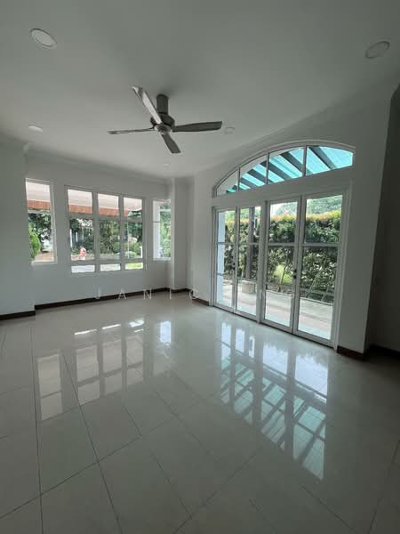 Bungalow for Sale in Sierramas (Sungai Buloh) - Janice Ng - Living Room - PropertyGuru.com.my