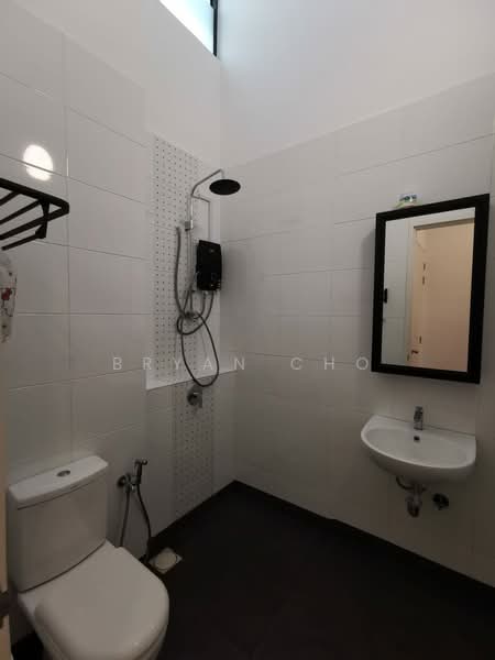 2-storey Terraced House for Sale in Eco Majestic (Semenyih) - Bryan Cho - Bathroom - PropertyGuru.com.my
