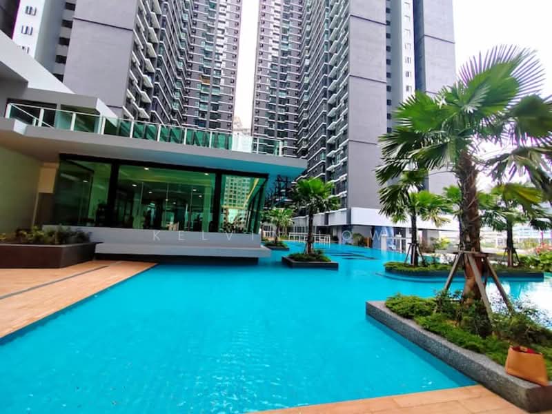 Service Residence for Sale at Majestic Maxim - Kelvin Low - Exterior - PropertyGuru.com.my