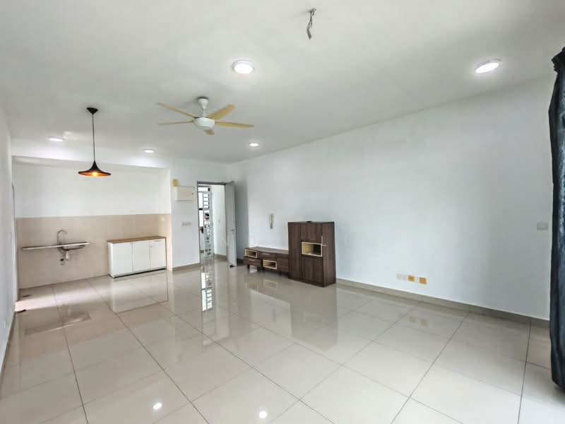 Service Residence for Sale at Austin Regency (Pangsapuri Austin Perdana) - Cindy Lim - Living Room - PropertyGuru.com.my