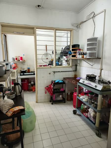 Flat for Sale at Happy Garden Flat - Steven Wong - Kitchen - PropertyGuru.com.my