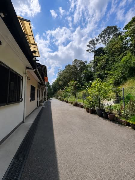 2-storey Terraced House for Sale in Bandar Kinrara (Selangor) - Yanie Yussuf - Back lane  - PropertyGuru.com.my