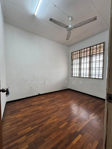2-storey Terraced House for Sale in Taman Nusa Perintis (Iskandar Puteri (Nusajaya)) - YUYIN POH - Bedroom - PropertyGuru.com.my