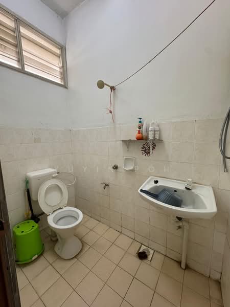 2-storey Terraced House for Sale in Taman Nusa Perintis (Iskandar Puteri (Nusajaya)) - YUYIN POH - Bathroom - PropertyGuru.com.my