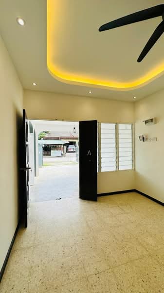 Rumah Berkembar untuk Dijual di Taman Desa Aman 2 (Sungai Lalang) - AfiqHamzah . - Entrance - PropertyGuru.com.my