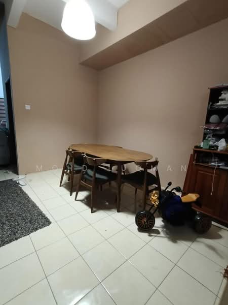 2-storey Terraced House for Sale in Telok Panglima Garang (Selangor) - Mohd Luqman - Dining Room - PropertyGuru.com.my