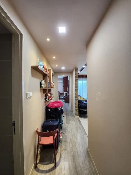 Condominium for Sale at Le Yuan Residence - Yi Chuen @ Steve Ling - Corridor - PropertyGuru.com.my