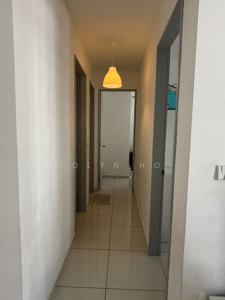 Servis Apartment untuk Dijual di Kenwingston Platz - Jolyn Ho - Corridor - PropertyGuru.com.my