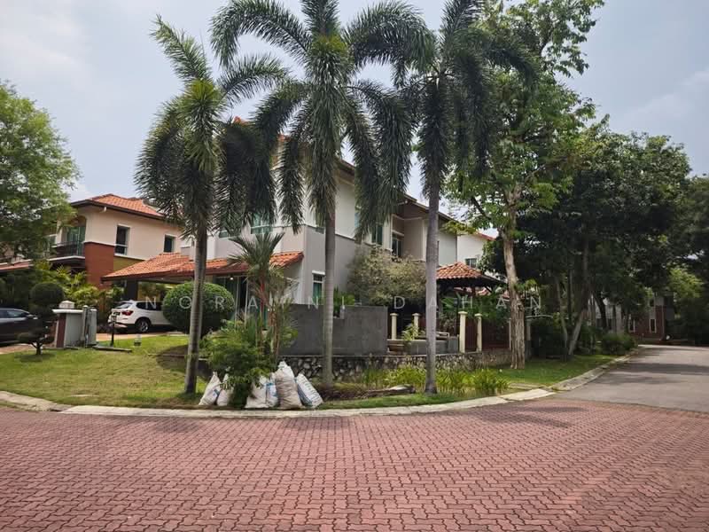 Bungalow for Sale in Setia Alam (Selangor) - Noraini Dahan - Exterior - PropertyGuru.com.my